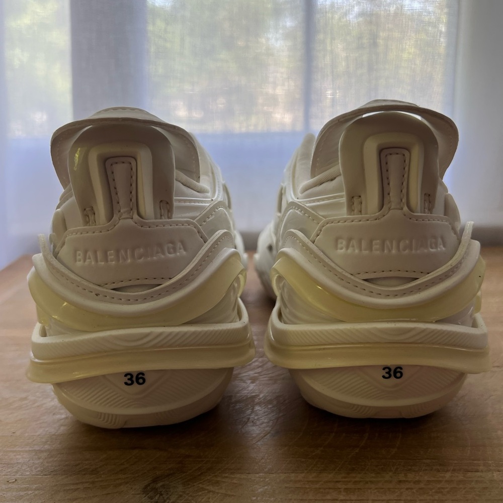 Balenciaga Women's Tyrex Low Top Sneakers in White Size 36 - Picture 6 of 12